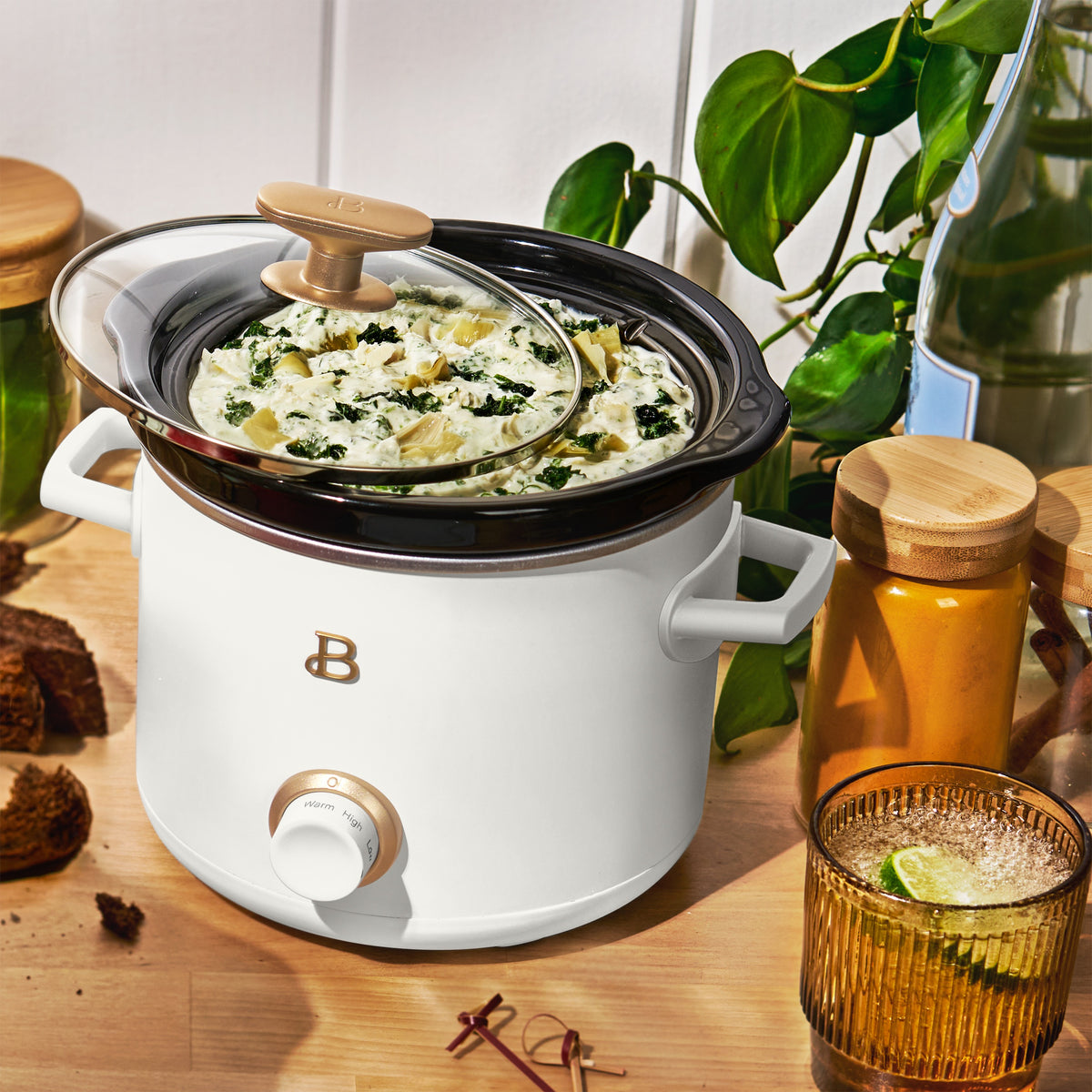 Beautiful 2.0 QT Slow Cooker with Gold Accent (White Icing)